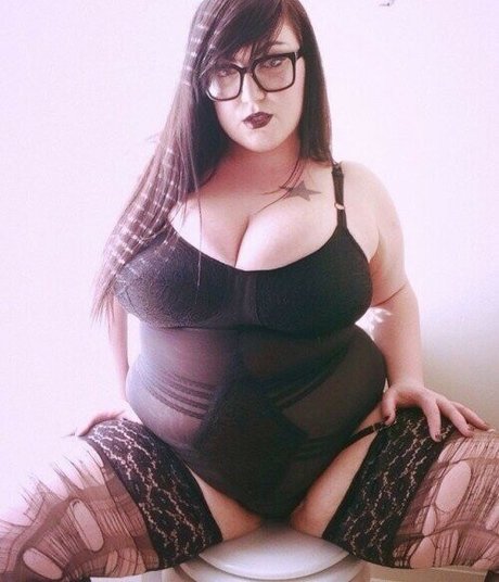 Nacktes geleaktes OnlyFans-Foto von Shellygreybbw