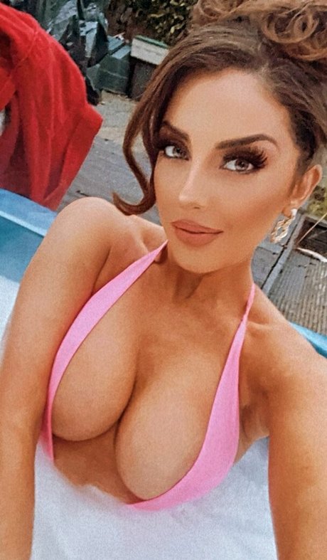 Nacktes geleaktes OnlyFans-Foto von Kayleigh Rose Dematos