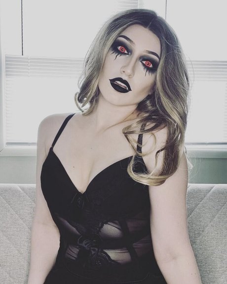 Nacktes geleaktes OnlyFans-Foto von Maisielynnie