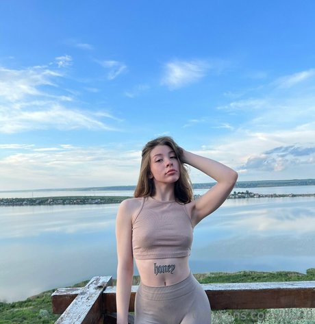 Nacktes geleaktes OnlyFans-Foto von Lilu20