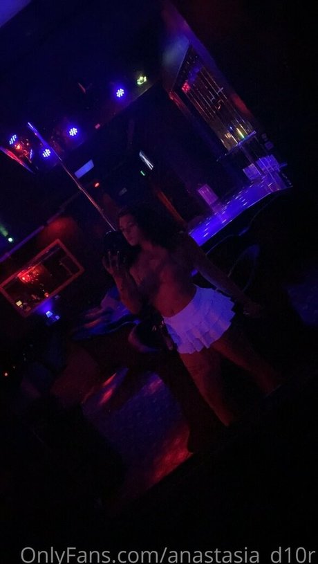 Nacktes geleaktes OnlyFans-Foto von Anastasiad10r