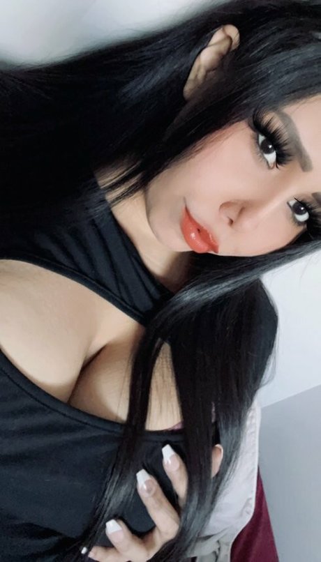 Nacktes geleaktes OnlyFans-Foto von Xchanelrose