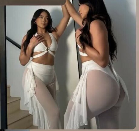 Nacktes geleaktes OnlyFans-Foto von Savannah Palacio