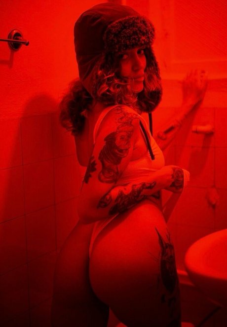 Nacktes geleaktes OnlyFans-Foto von Cansup