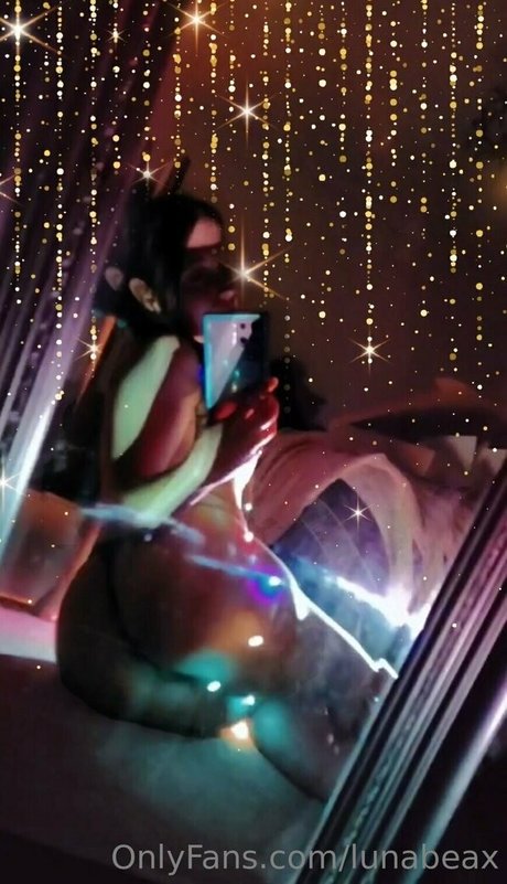 Nacktes geleaktes OnlyFans-Foto von Beazee