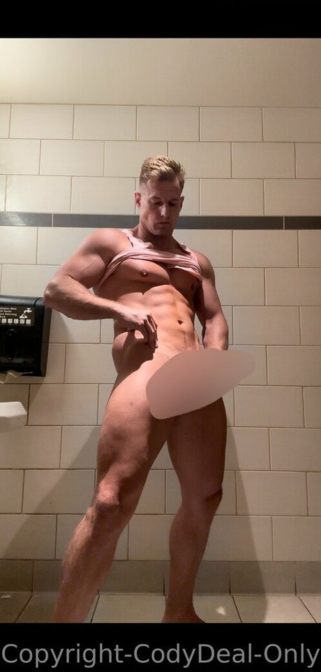 Nacktes geleaktes OnlyFans-Foto von Codydealfree