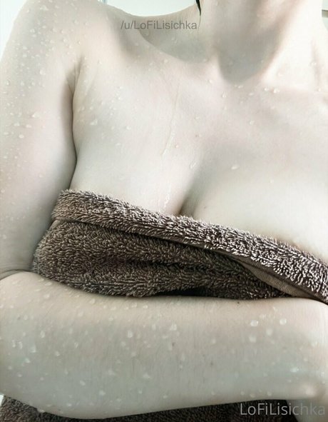 Nacktes geleaktes OnlyFans-Foto von Lofilisichka
