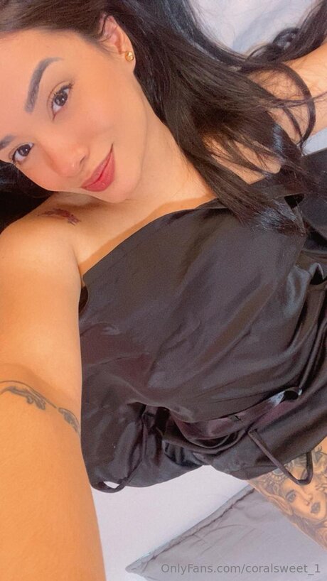 Nacktes geleaktes OnlyFans-Foto von Coralsweet 1
