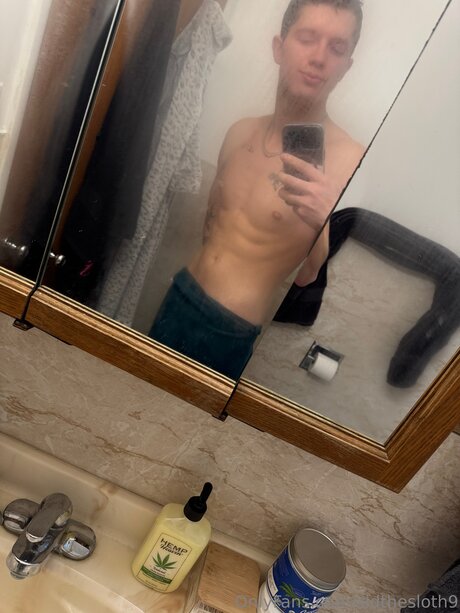 Nacktes geleaktes OnlyFans-Foto von Sidthesloth9