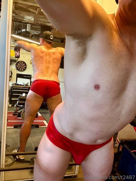 Nacktes geleaktes OnlyFans-Foto von T2487