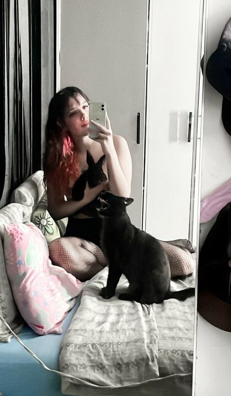 Nacktes geleaktes OnlyFans-Foto von Coelhopink