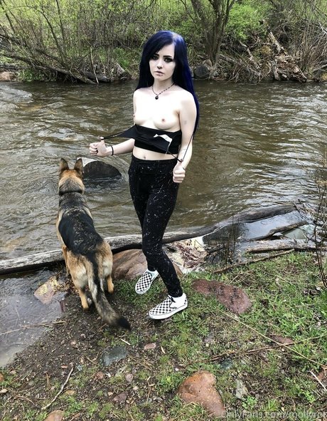 Nacktes geleaktes OnlyFans-Foto von Mollyrot