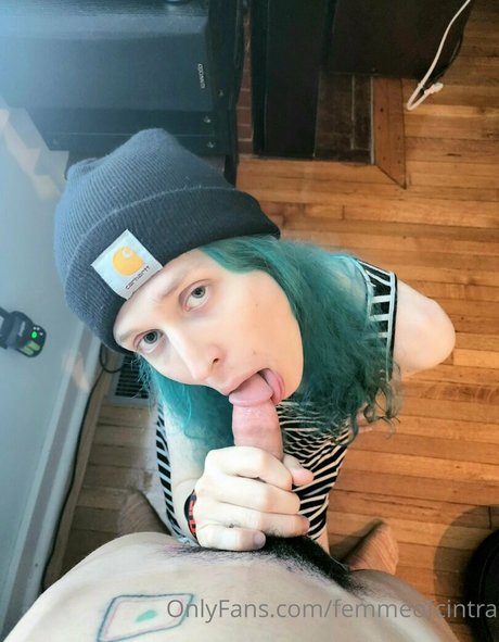 Nacktes geleaktes OnlyFans-Foto von Femmeofcintra