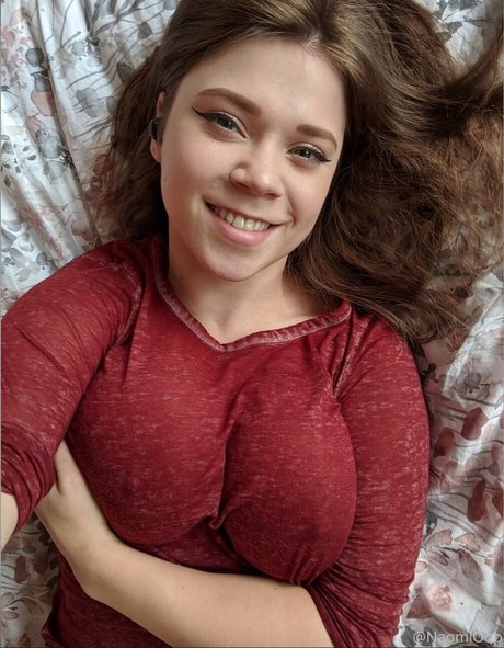 Nacktes geleaktes OnlyFans-Foto von Naomioop