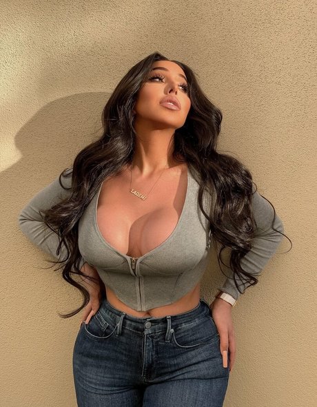 Nacktes geleaktes OnlyFans-Foto von La Demi