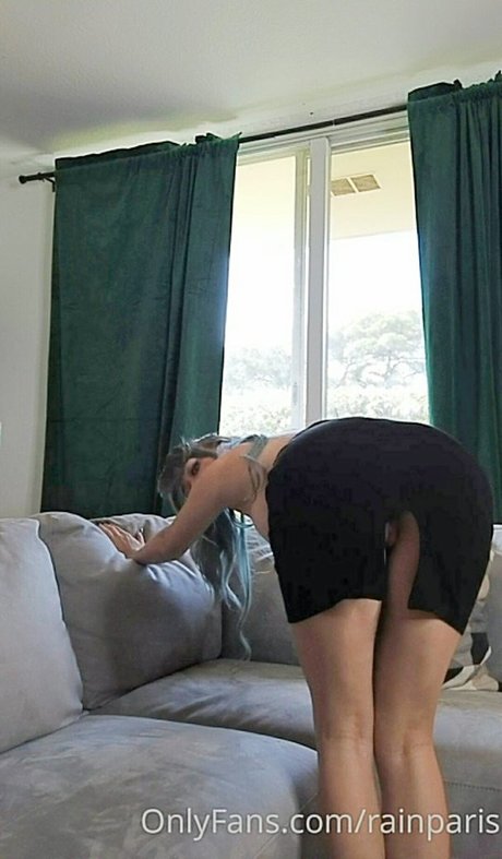 Nacktes geleaktes OnlyFans-Foto von Rainpariss
