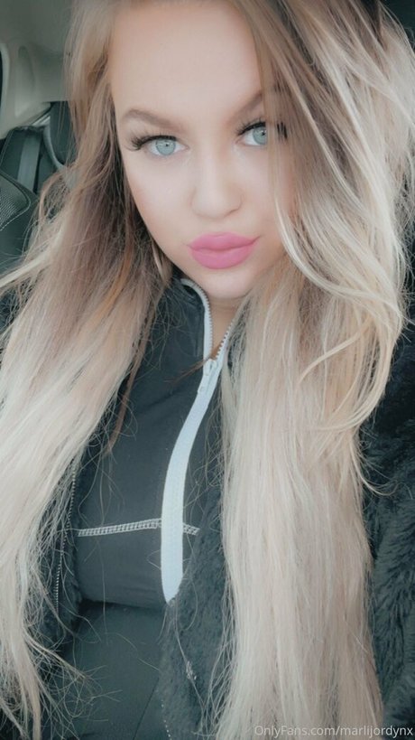 Nacktes geleaktes OnlyFans-Foto von Marlijordynx