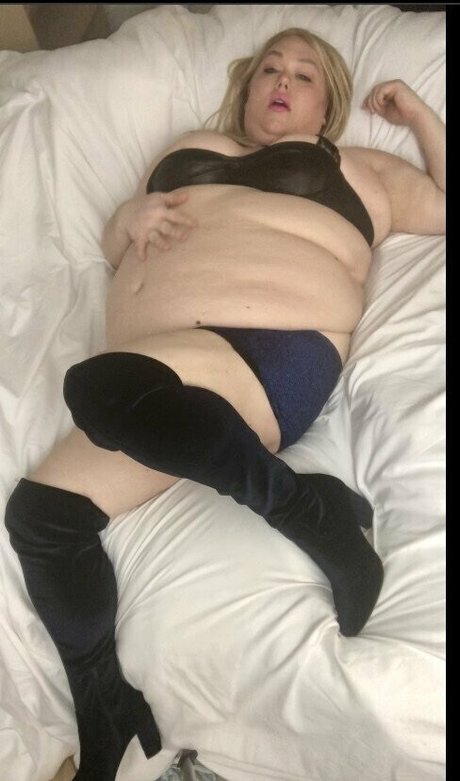 Nacktes geleaktes OnlyFans-Foto von Jessbbwfree