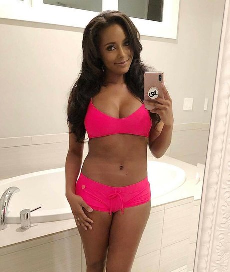 Brandi Rhodes