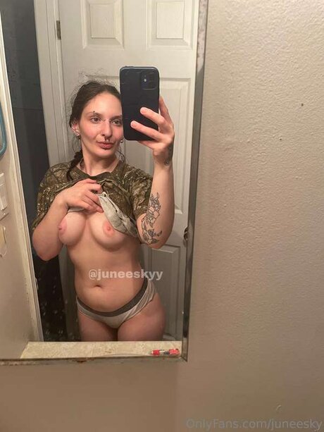 Juneesky