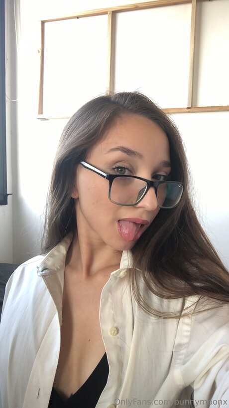 Nacktes geleaktes OnlyFans-Foto von Bunnymoonx
