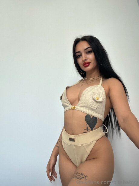 Nacktes geleaktes OnlyFans-Foto von Bitababyy