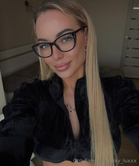 Nacktes geleaktes OnlyFans-Foto von Lexy Luxxx