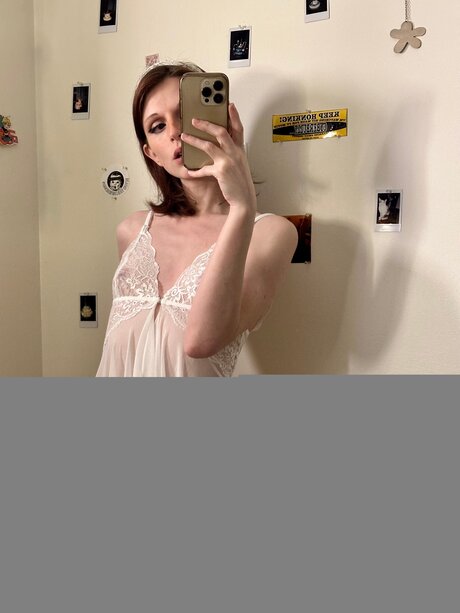 Nacktes geleaktes OnlyFans-Foto von Wifetat