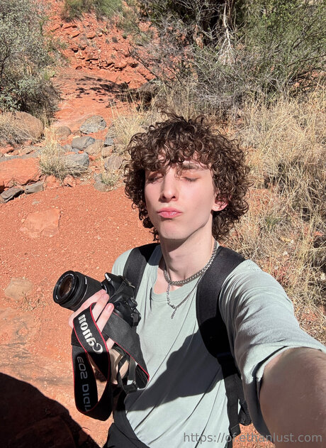 Nacktes geleaktes OnlyFans-Foto von Ethanlustx