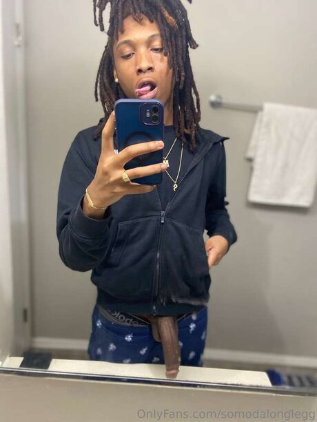 Nacktes geleaktes OnlyFans-Foto von Somodalonglegg