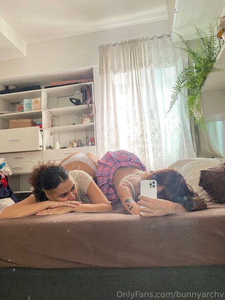 Nacktes geleaktes OnlyFans-Foto von Bunnyarchv