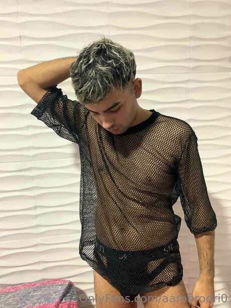Nacktes geleaktes OnlyFans-Foto von Aaronrodri0