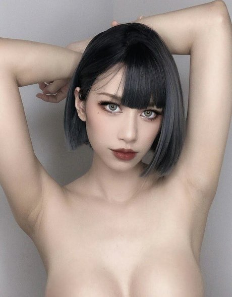 Nacktes geleaktes OnlyFans-Foto von Earnieshime