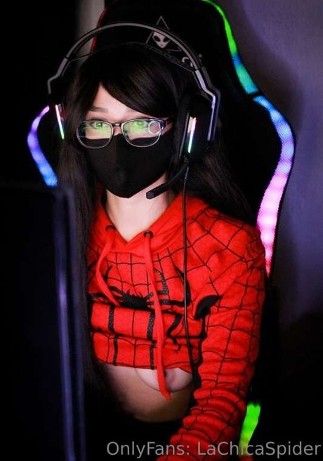 LaChicaSpider