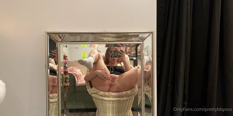 Nacktes geleaktes OnlyFans-Foto von Lilahwren
