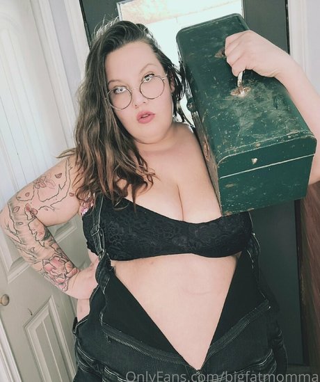 Nacktes geleaktes OnlyFans-Foto von Bigmommasoul