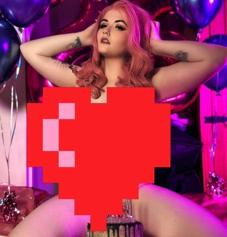 Nacktes geleaktes OnlyFans-Foto von Dog Biscuits