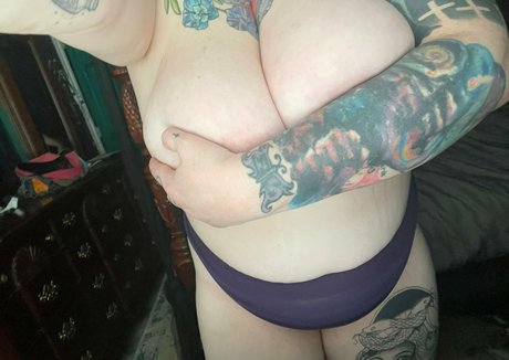 Nacktes geleaktes OnlyFans-Foto von Crystallizedfairy