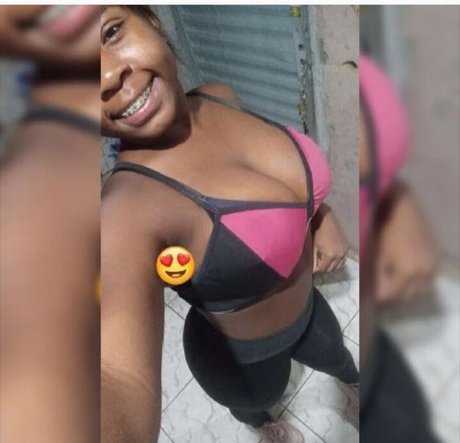 Nacktes geleaktes OnlyFans-Foto von Pretas Do Brasil