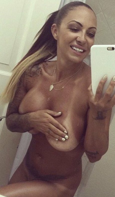 Nacktes geleaktes OnlyFans-Foto von Jodie Marsh