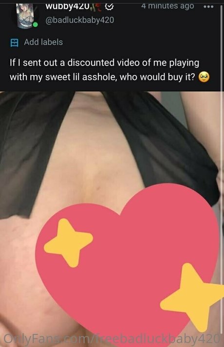 Nacktes geleaktes OnlyFans-Foto von Freebadluckbaby420