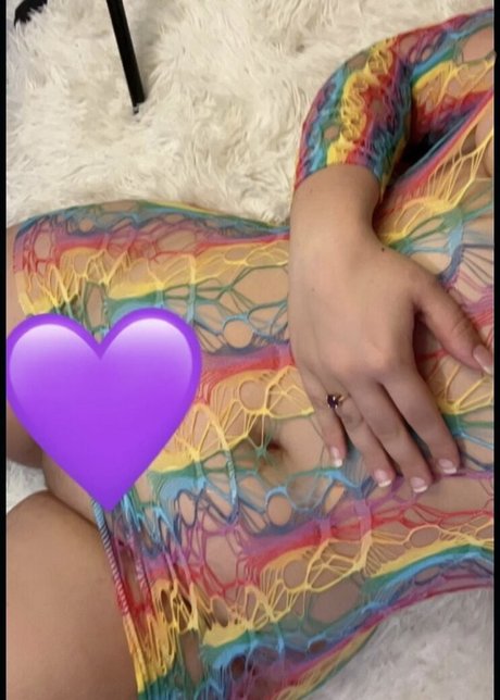 Nacktes geleaktes OnlyFans-Foto von Dounia37