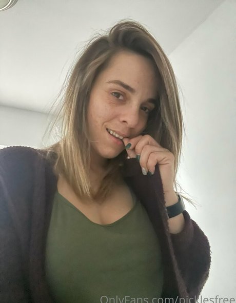 Nacktes geleaktes OnlyFans-Foto von Picklesfree