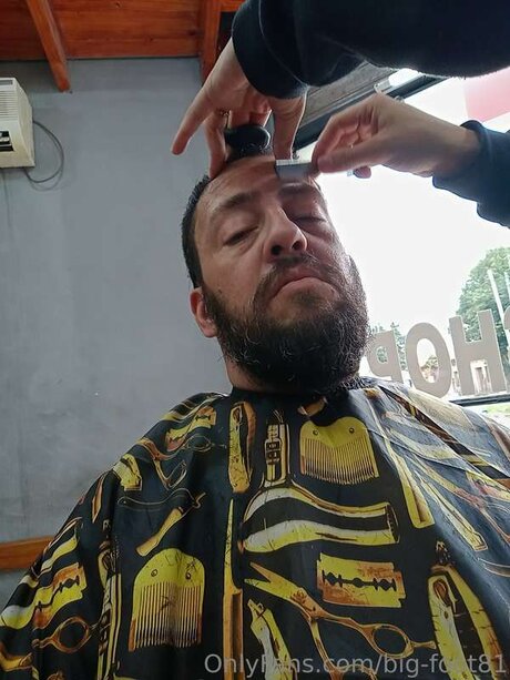 Nacktes geleaktes OnlyFans-Foto von Big Foot81