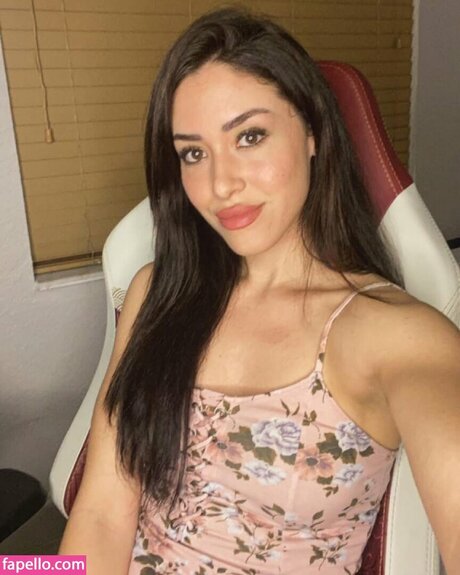 Maricel Freire Hotwife