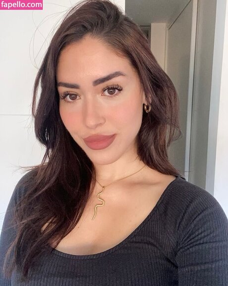 Maricel Freire Hotwife