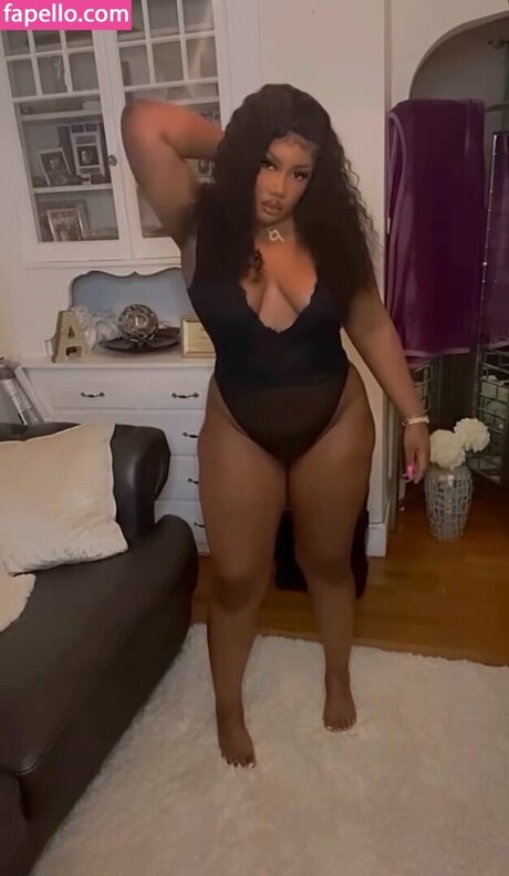 Nacktes geleaktes OnlyFans-Foto von Punkythesinger