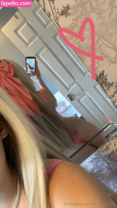 Nacktes geleaktes OnlyFans-Foto von Leah Grace