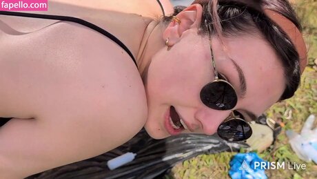 Nacktes geleaktes OnlyFans-Foto von Rayactions