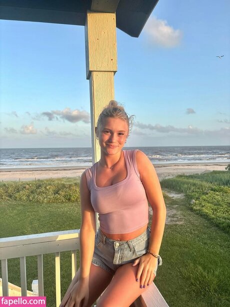 Mads Thompson Maddiiedee